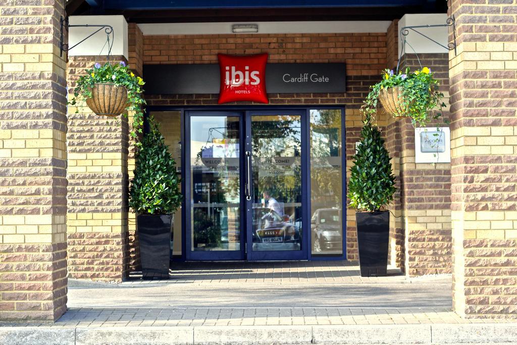 Ibis Cardiff Gate - International Business Park Otel Dış mekan fotoğraf