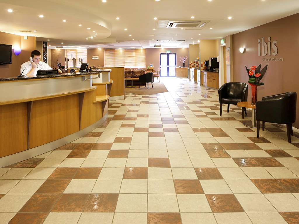 Ibis Cardiff Gate - International Business Park Otel Dış mekan fotoğraf