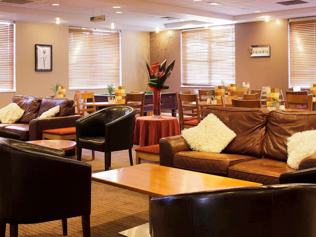Ibis Cardiff Gate - International Business Park Otel Restoran fotoğraf
